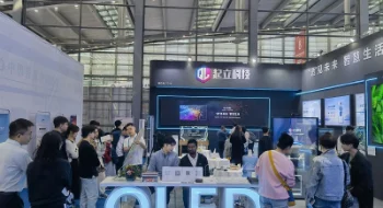 起立科技（起鴻）在第25屆高交會上展示透明OLED技術創新