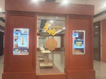 OLED透明顯示屏在山西博物館的創新應用